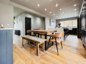 Photo 36- click for photo gallery